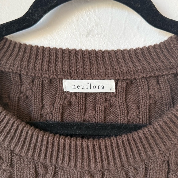 Neuflora Jamestown Cable Knit Sweater Sz S - Picture 4 of 6